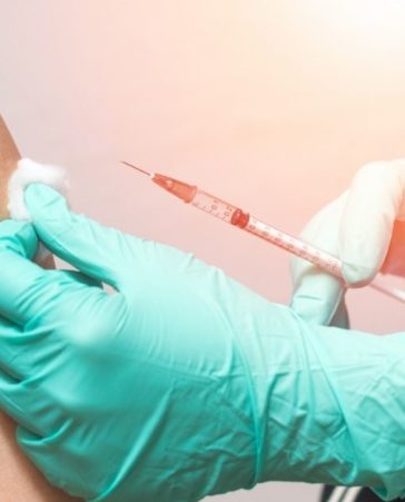 Firma para que la vacuna del coronavirus no sea obligatoria